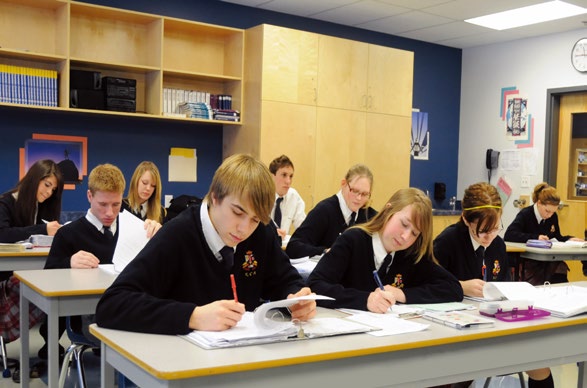 BC省-皇家基督學院 · Regent Christian Academy 20201125 加學費信息-0003.jpg